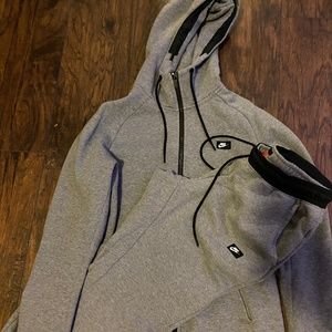 Nike Box Logo Sweatsuit